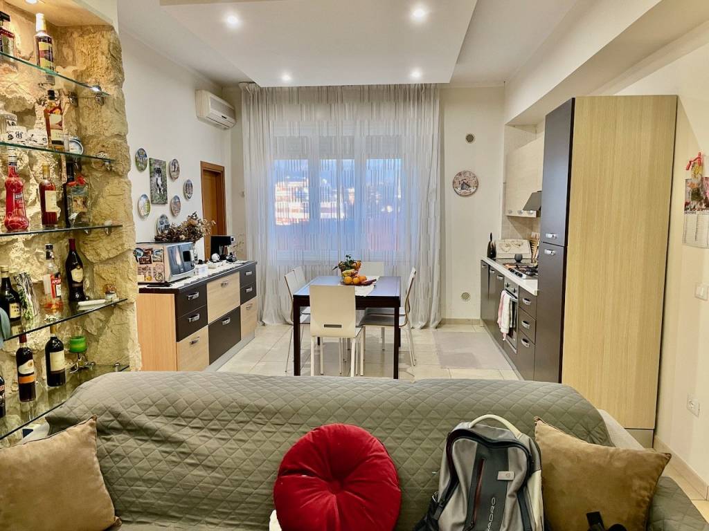 Appartamento a Pistoia in Viale Adua, 157 - Foto 2