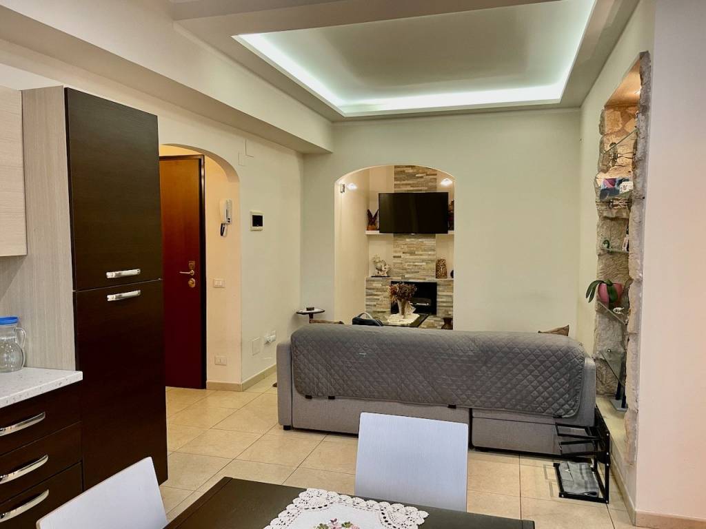 Appartamento a Pistoia in Viale Adua, 157 - Foto 5