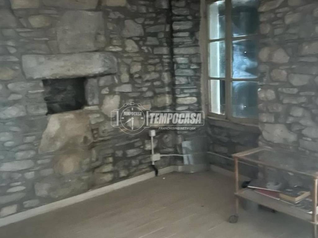 Casa indipendente a Laglio in Via Vecchia Regina 2 - Foto 4
