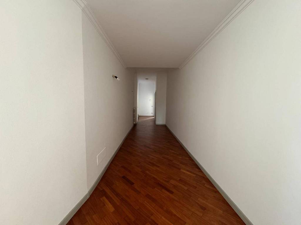 Appartamento a Bergamo in Via Venti Settembre - Foto 5