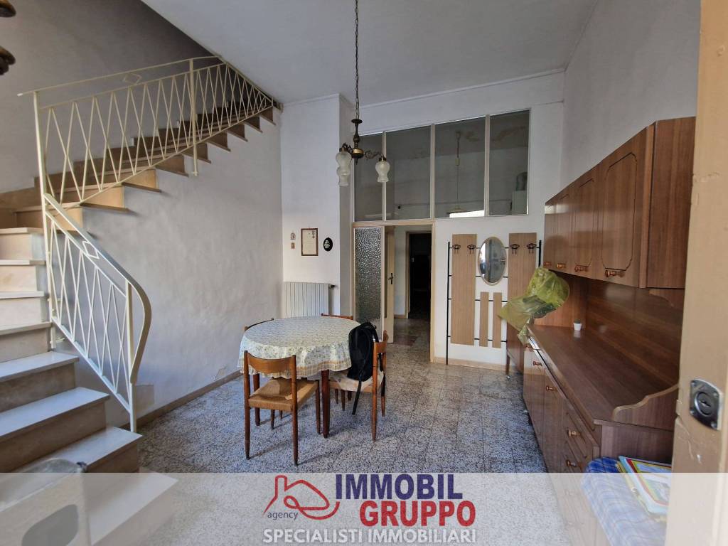Casa indipendente a Andria in Via Vittorio Emanuele Orlando - Foto 3