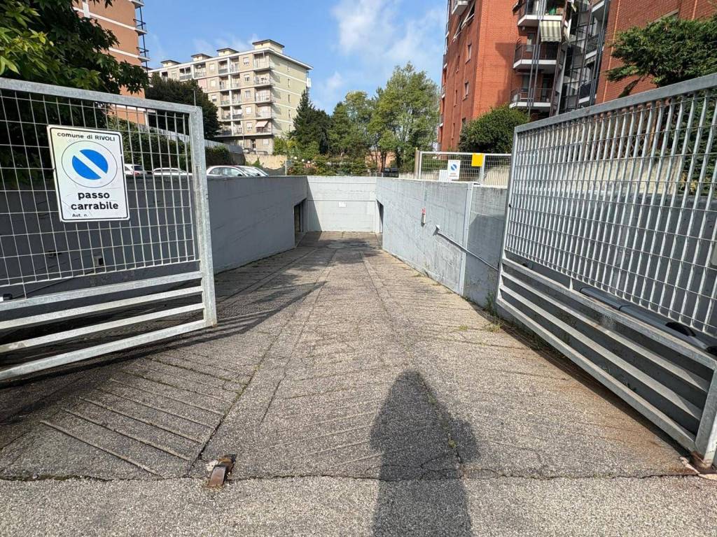 Box / garage a Rivoli in VIA BRUERE - Foto 2