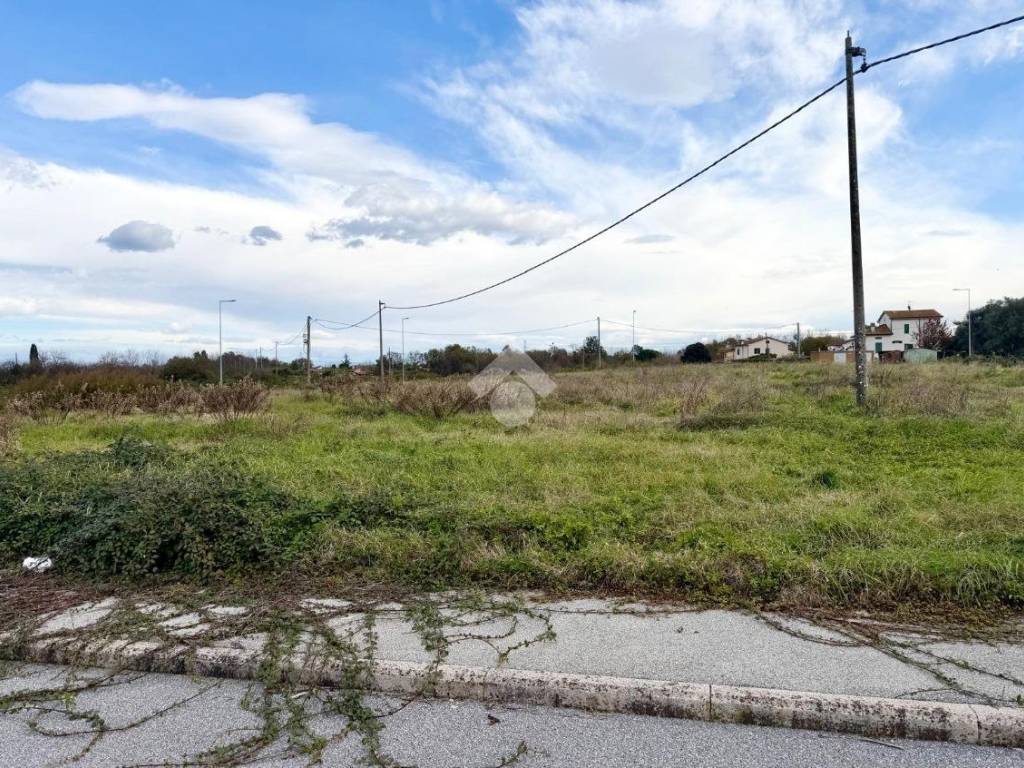 Terreno a Altopascio in Via Cavour, 27 - Foto 2