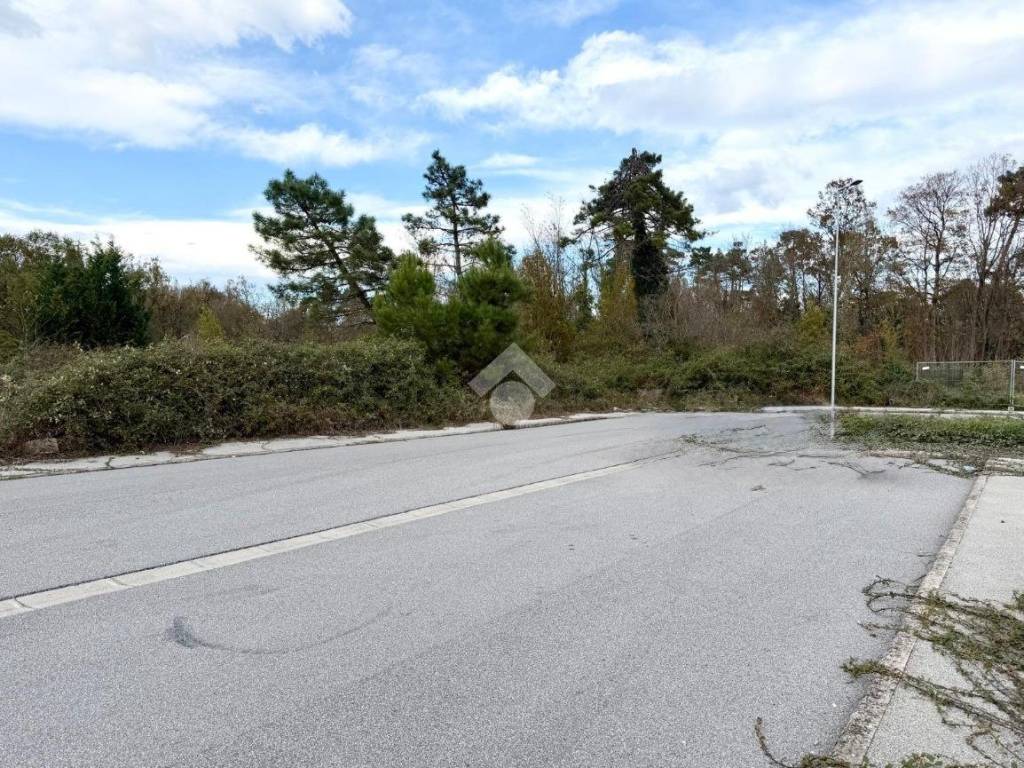 Terreno a Altopascio in Via Cavour, 27 - Foto 4