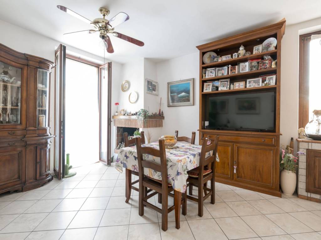 Appartamento a Monterotondo in Via Monghio, 1 - Foto 4