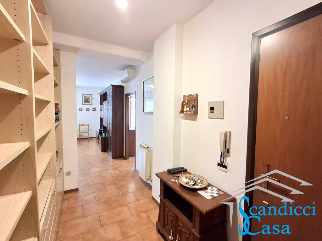Appartamento a Scandicci in Via dei Ciliegi - Foto 5