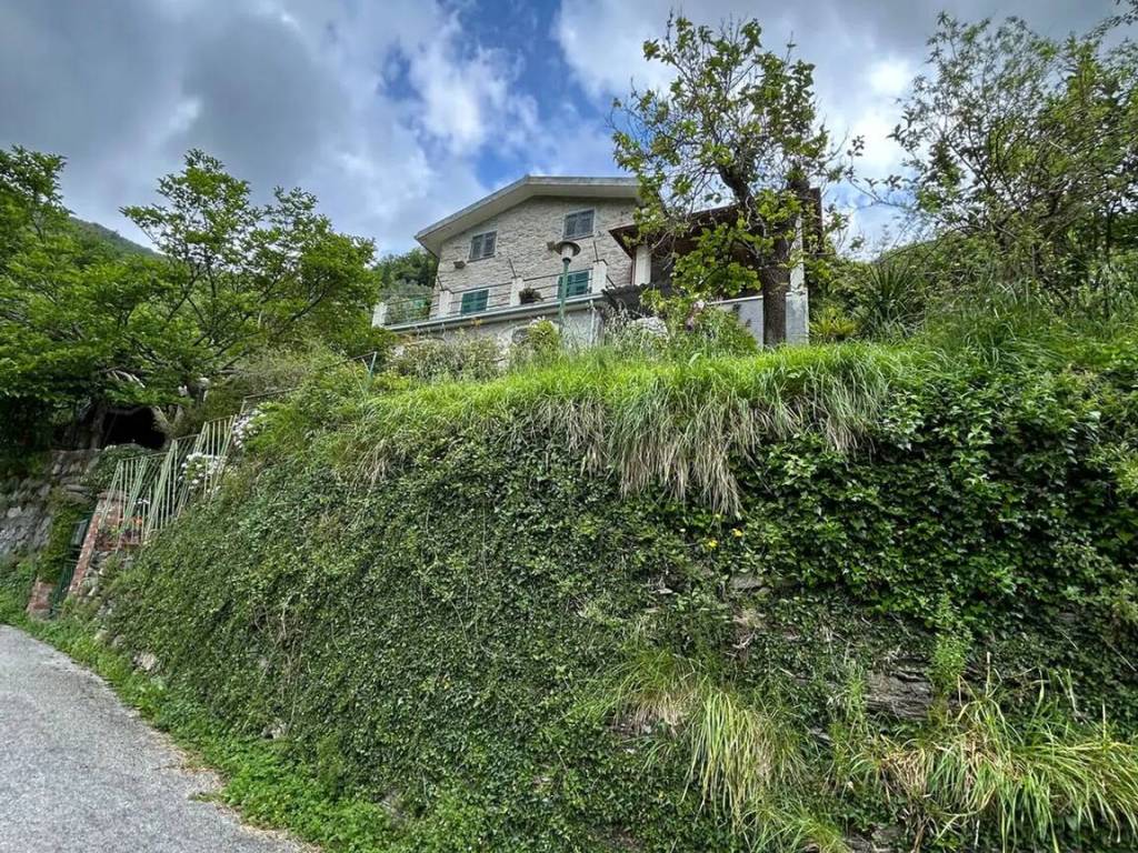 Villa a Rapallo in Via Montepegli, 18 - Foto 3