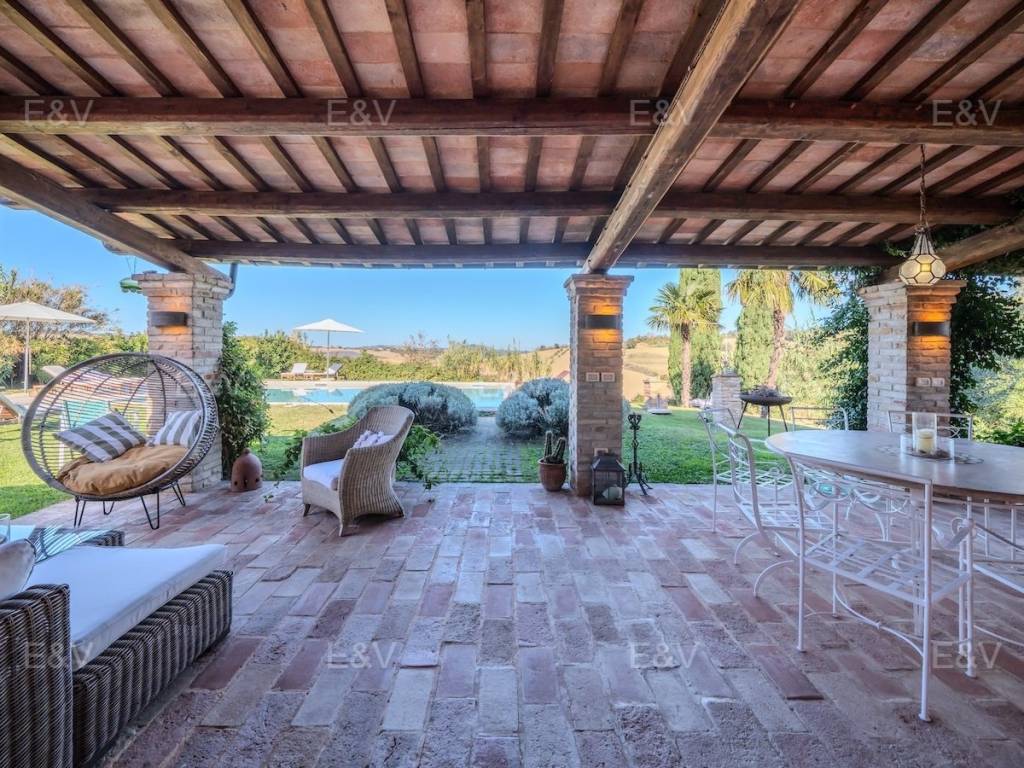 Villa a San costanzo in Strada del Bagnolo - Foto 4