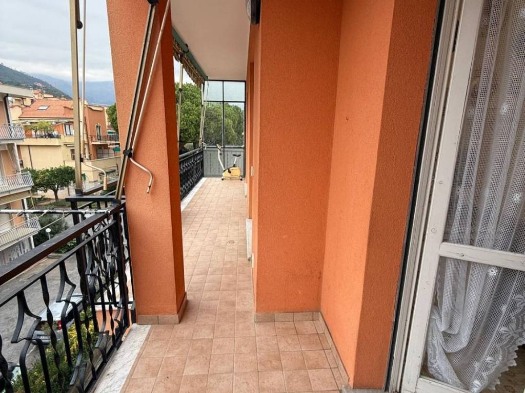Appartamento a Pietra ligure in Via Piani - Foto 5