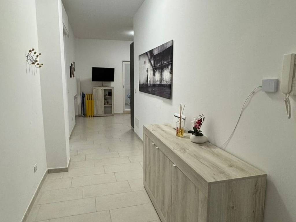 Appartamento a Monopoli in Via Alcide De Gasperi - Foto 5