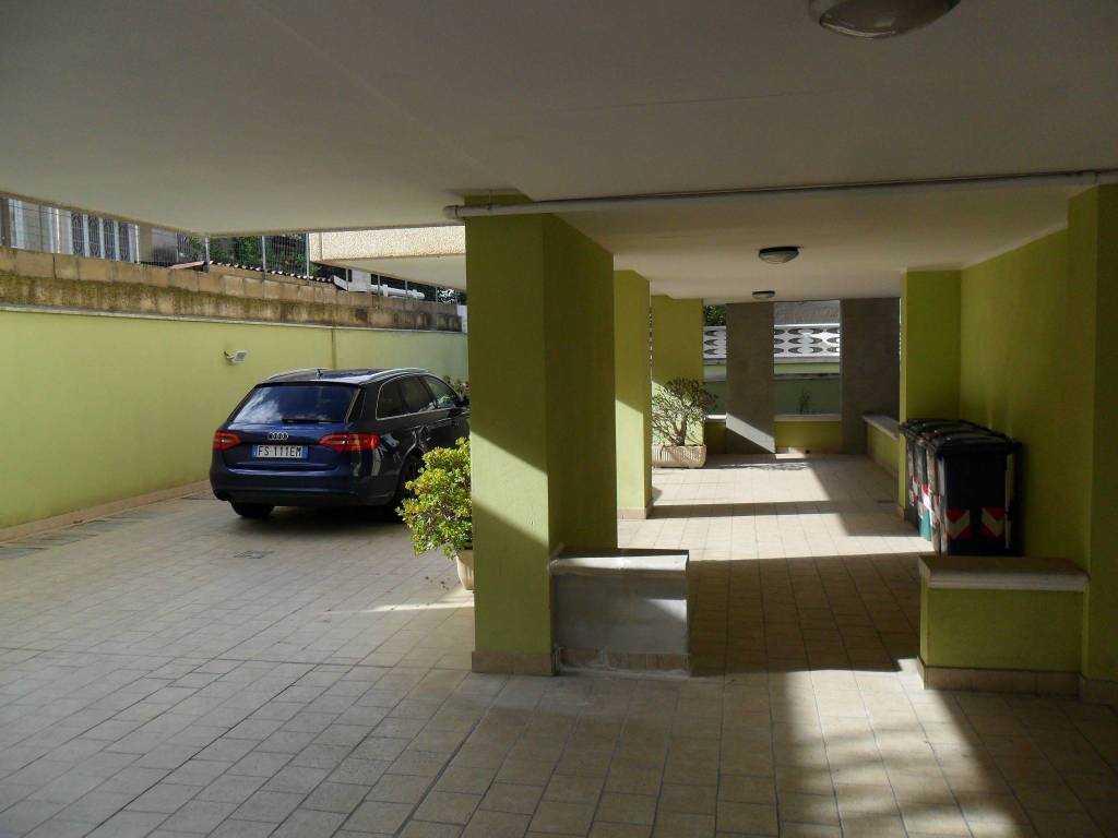 Appartamento a Bari in Vico XI Duca d'Aosta - Foto 4