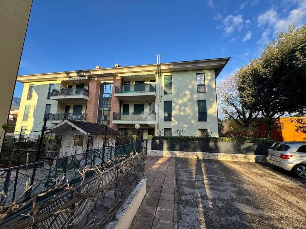 Appartamento a Schio in Via Collareo, 21 - Foto 2