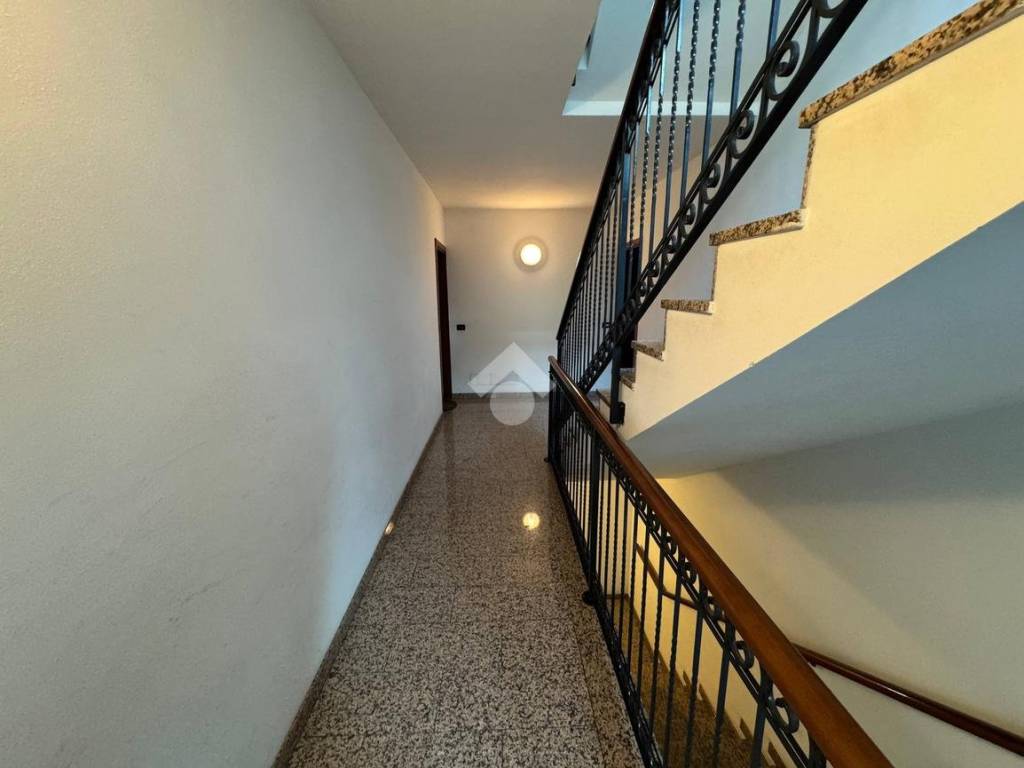 Appartamento a Schio in Via Collareo, 21 - Foto 4