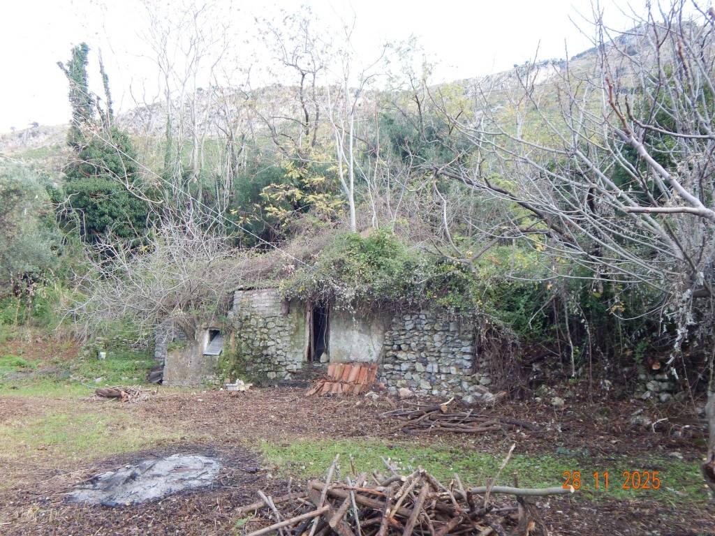 Rustico / casale a Maratea in SS18 - Foto 2