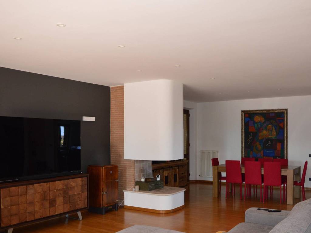 Villa a Porto sant'elpidio in Strada Pescolla - Foto 3