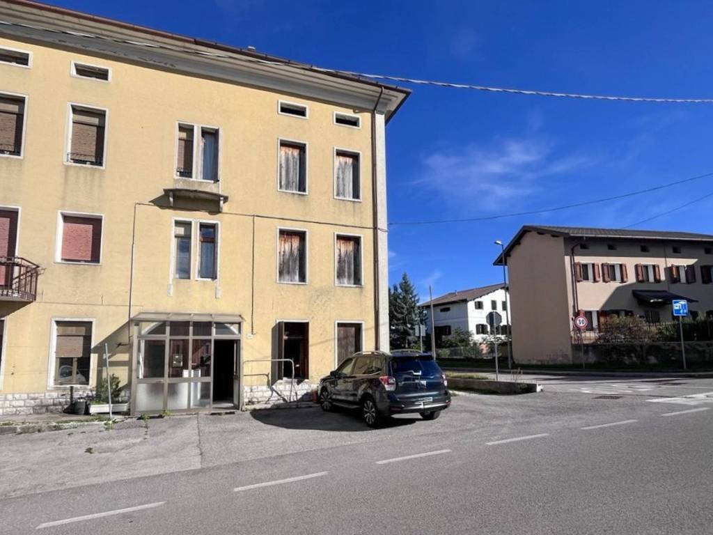 Casa indipendente a Ponte nelle alpi in Località Col di Cugnan, 47 - Foto 2