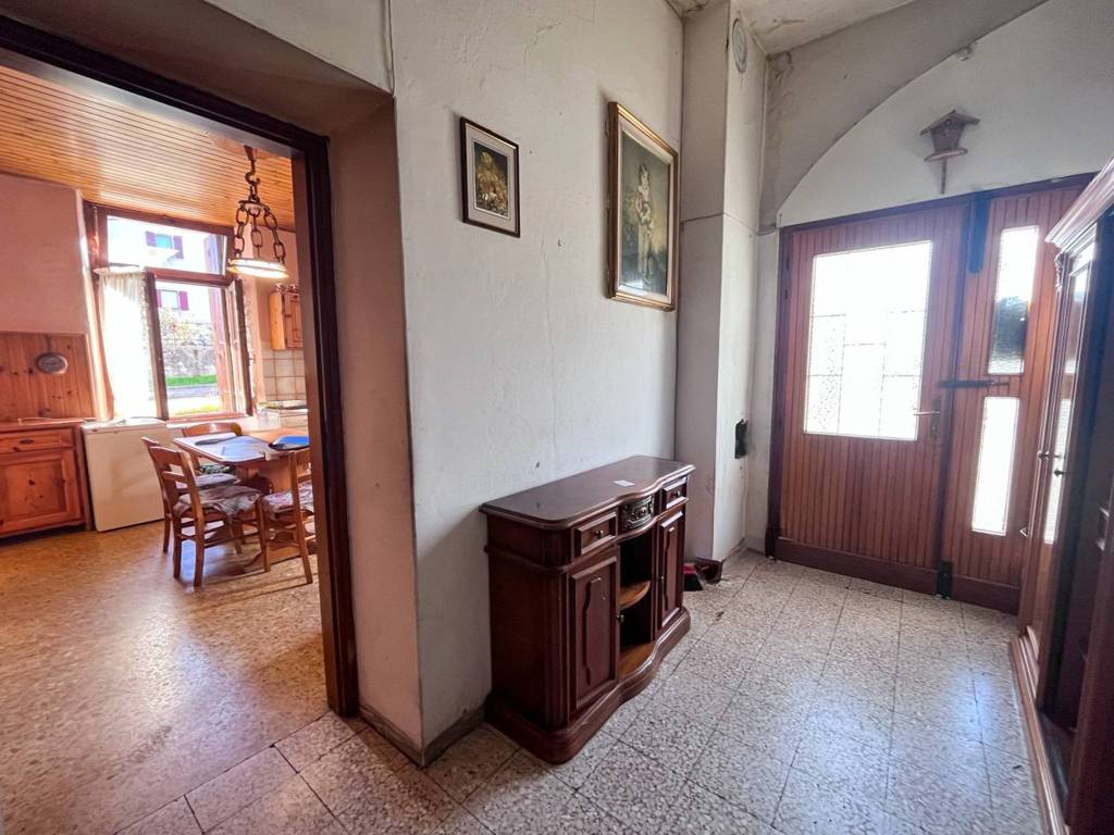 Casa indipendente a Ponte nelle alpi in Località Col di Cugnan, 47 - Foto 3
