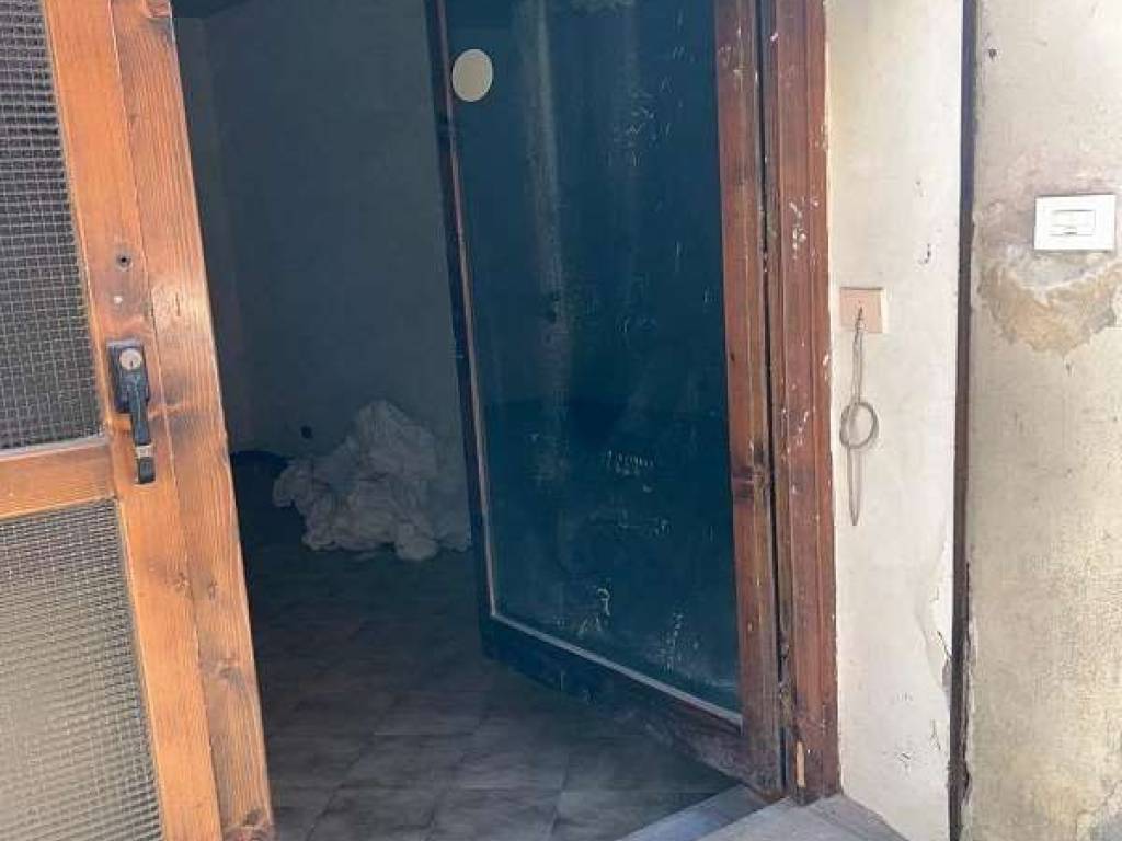 Immobile a Genzano di roma in Via Cesare Battisti - Foto 2