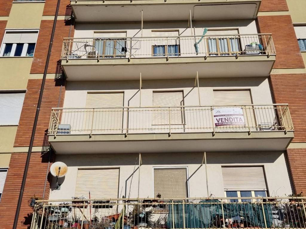 Appartamento a Rivoli in Via Pasubio, 44 - Foto 3