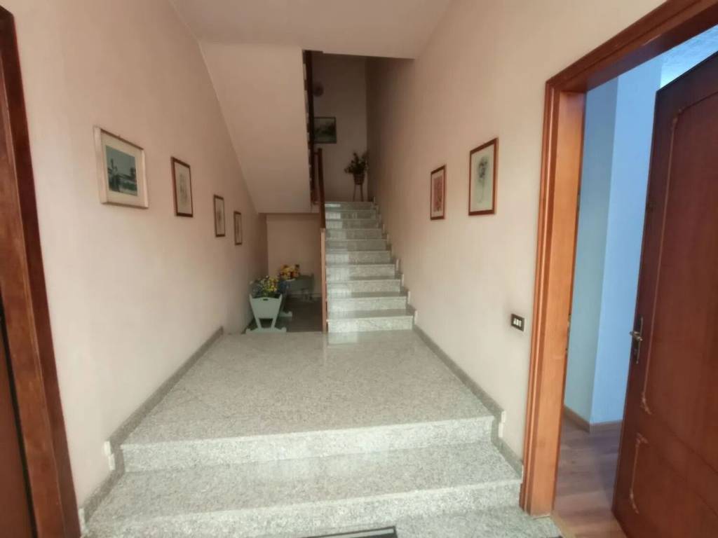 Villa a Villata in Corso Vittorio Veneto, 54 - Foto 2