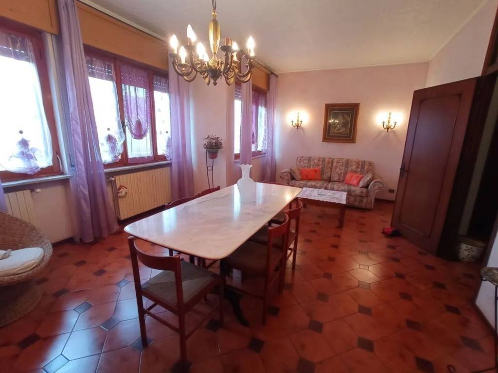 Appartamento a Villata in Corso Vittorio Veneto, 54 - Foto 2