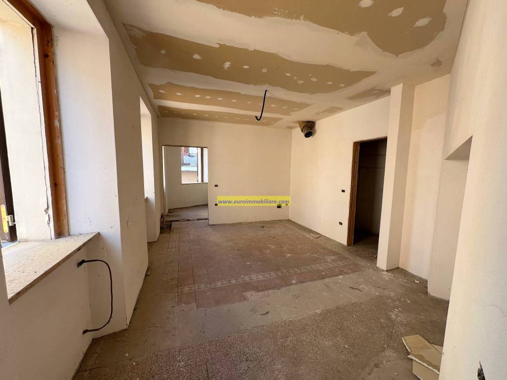 Appartamento a Notaresco in Via Roma, 1 - Foto 2