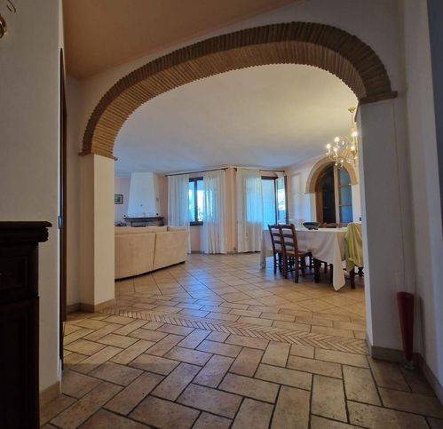 Appartamento a Casciana terme lari in Via Eusebio Valli - Foto 4