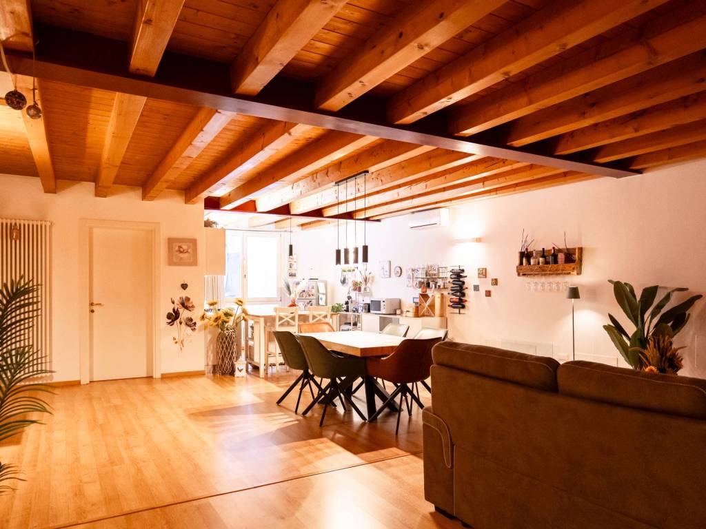 Appartamento a Marostica in Piazza Castello, 27 - Foto 3