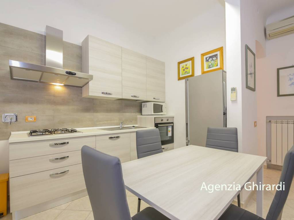 Appartamento a Genova in Via Gino Capponi, 8 - Foto 4