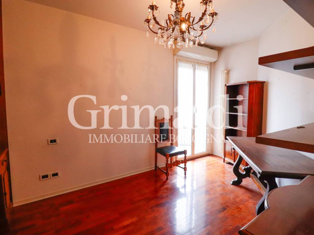 Appartamento a Bologna in Via Giuseppe Massarenti - Foto 4