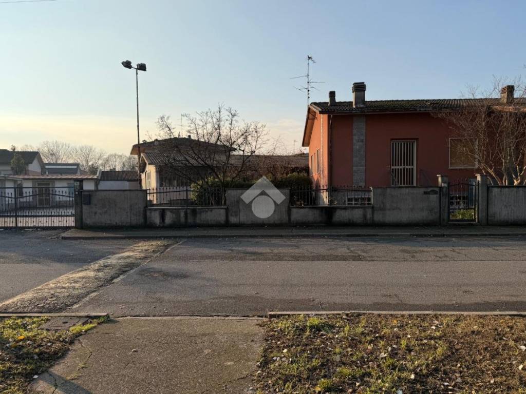 Villa a Leno in Via Striaga, 19 - Foto 4