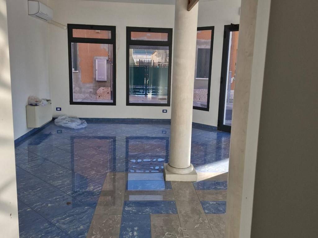 Immobile a Porto viro in Piazza Giuseppe Garibaldi, 7 - Foto 3