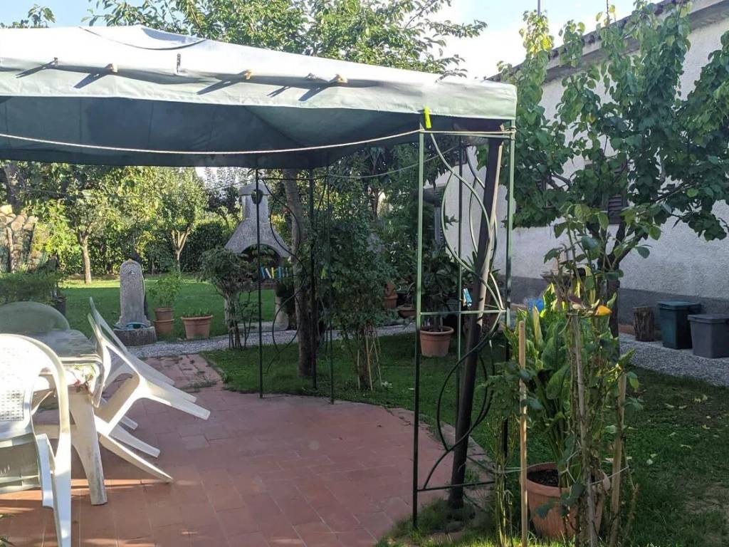 Villa a Quarrata in Via Larga - Foto 2