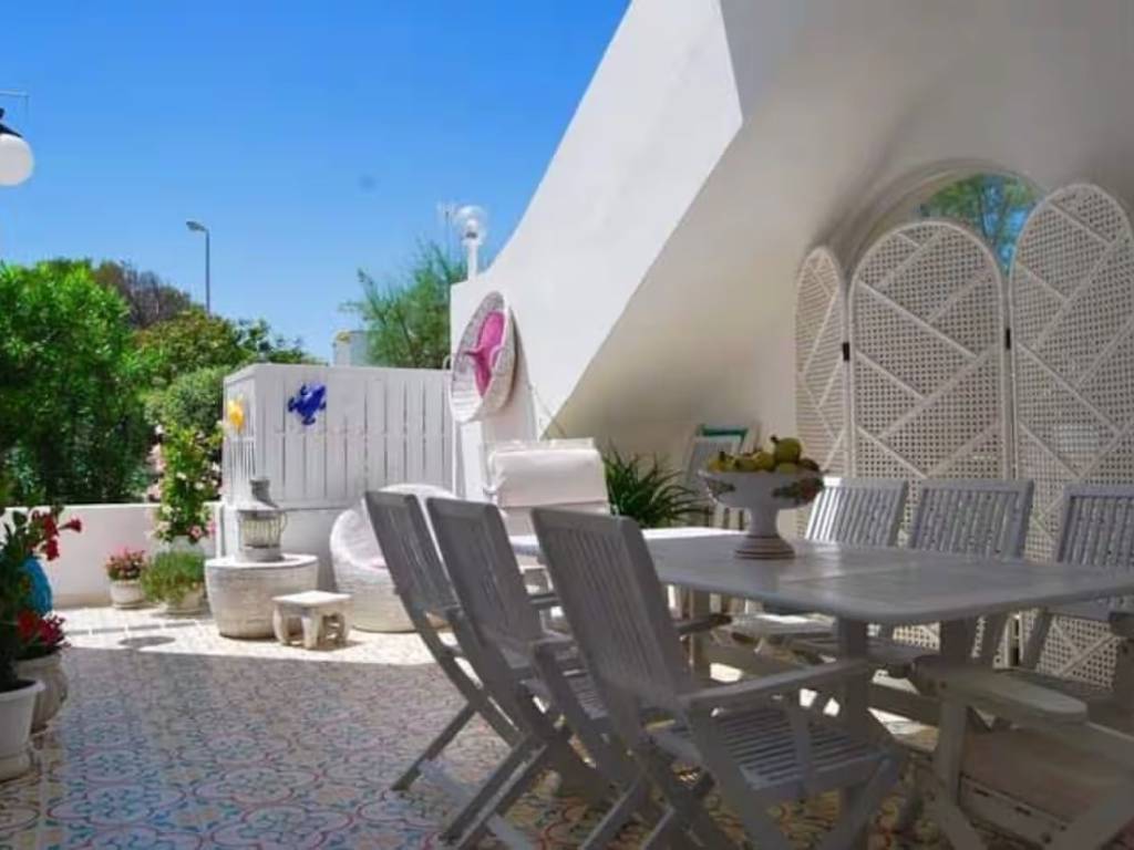 Villa a Mola di bari in Via Martiri di Morzabotto, 14 - Foto 2