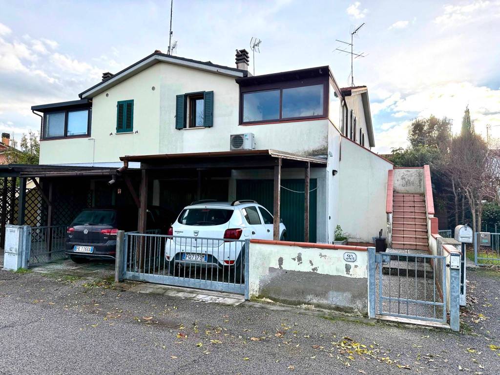 Appartamento a Alfonsine in Via Giacomo Gessi - Foto 4