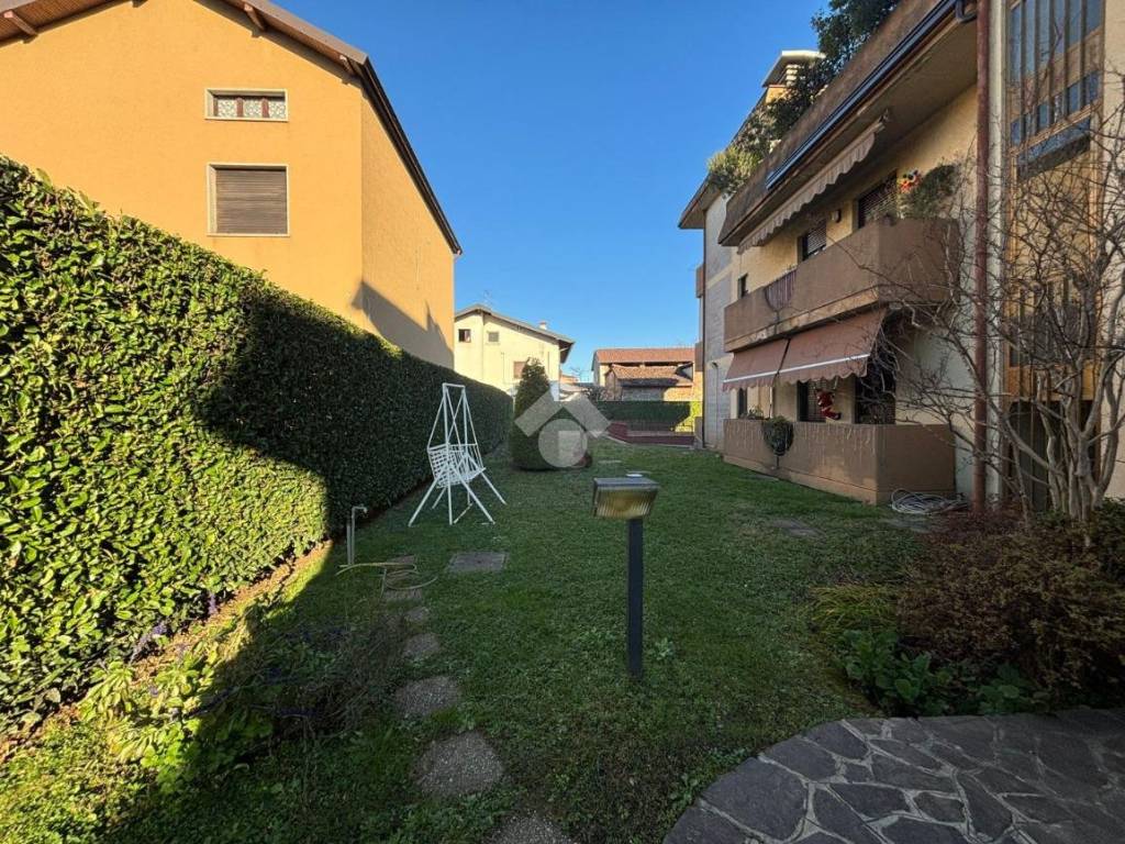 Appartamento a Brembate in Via Crespi, 18 - Foto 3