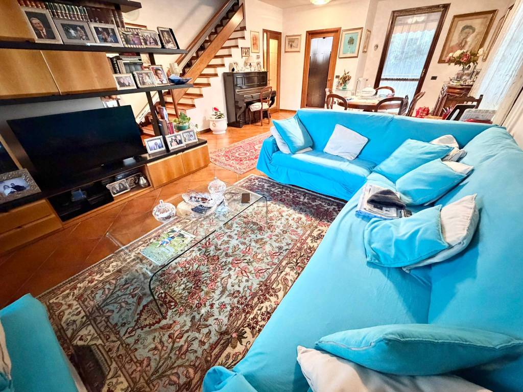 Villa a Prato in Via Bartolomeo Bonfiglioli - Foto 4