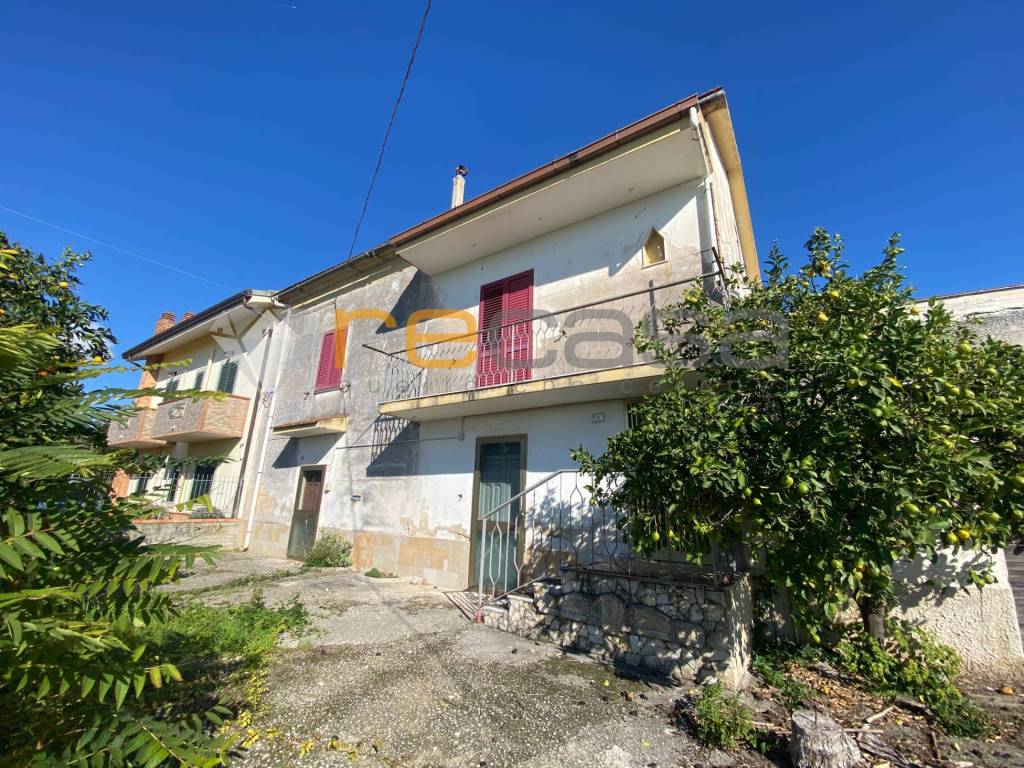 Casa indipendente a Montecorvino rovella in Contrada Incassata - Foto 2