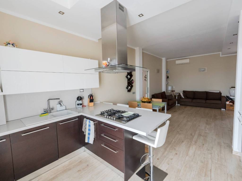 Appartamento a Scandicci in Piazza Luciano Manara - Foto 5