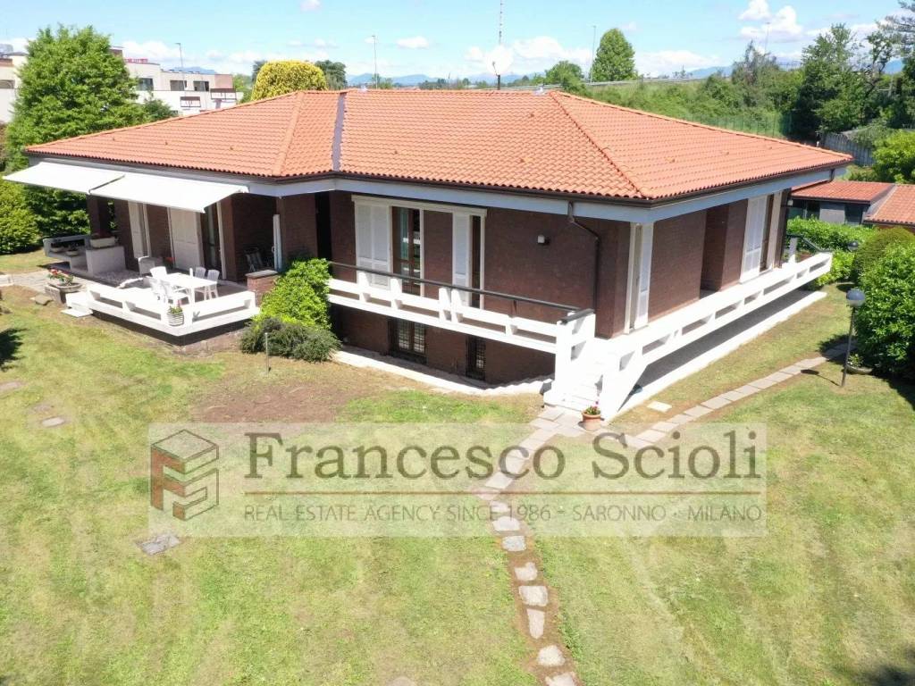 Villa a Saronno in Via Carso - Foto 2