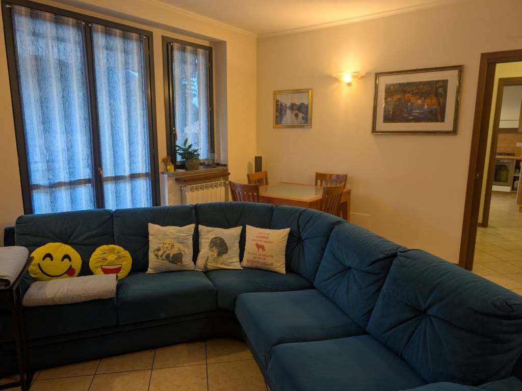 Appartamento a Arcisate in Via Trieste, 4 - Foto 2
