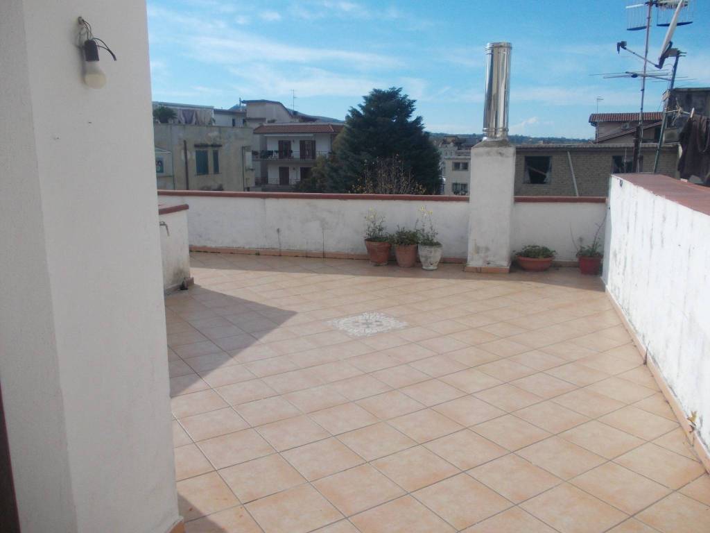 Appartamento a Quarto in Via Pietra Bianca, 10 - Foto 2