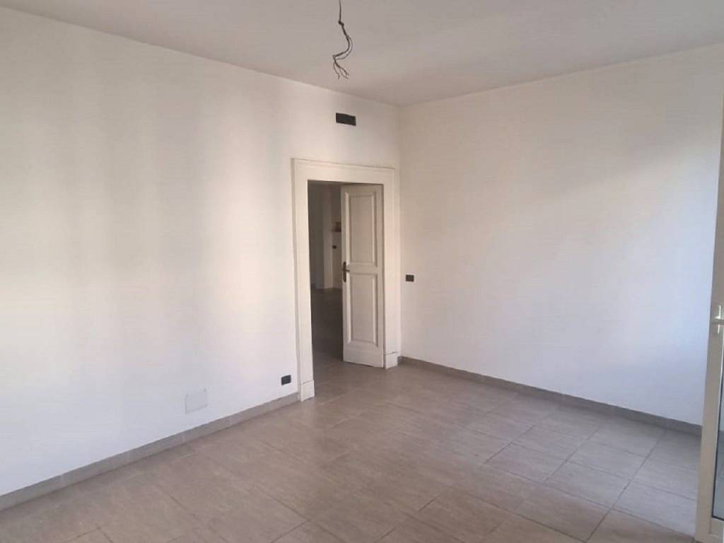 Palazzo / stabile a Giugliano in campania in Corso Campano, 200 - Foto 5