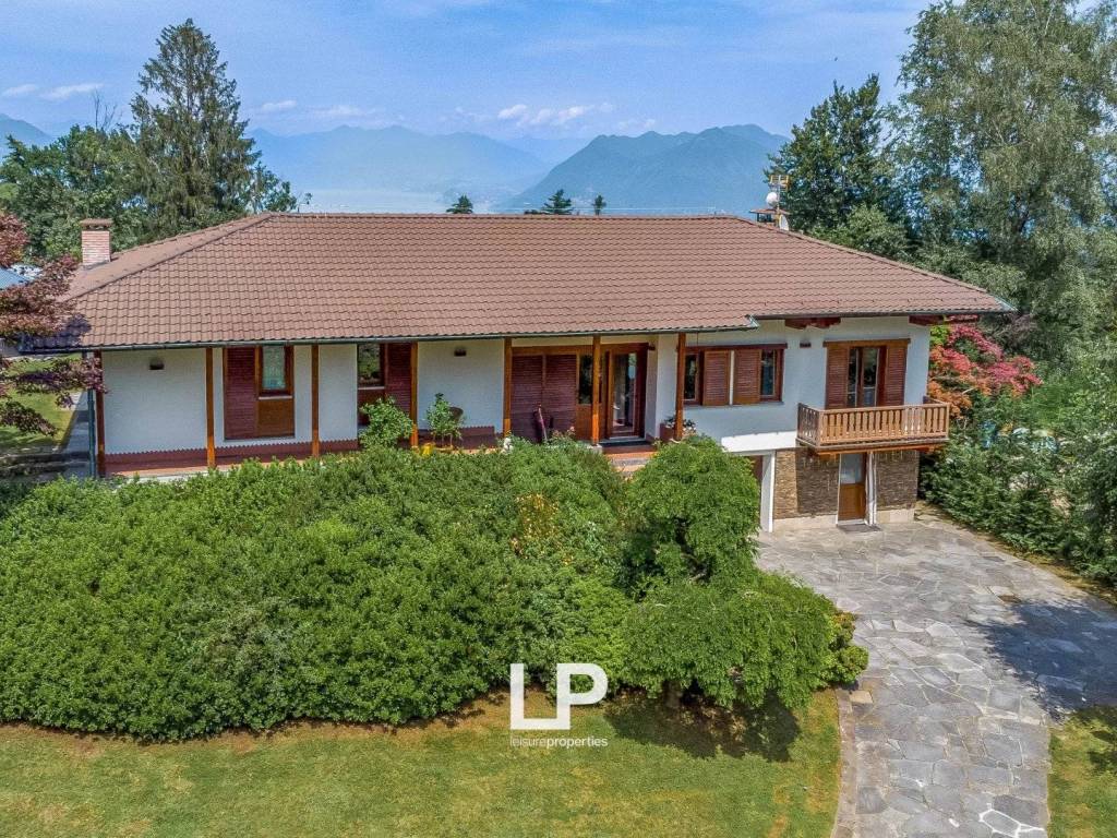 Villa a Gignese in Via Vanzone, 6 - Foto 2