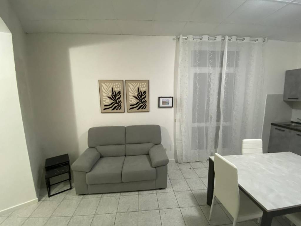 Appartamento a Castellanza in Via Gabrio Piola - Foto 3