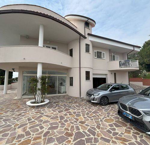 Villa a Colonnella - Foto 2