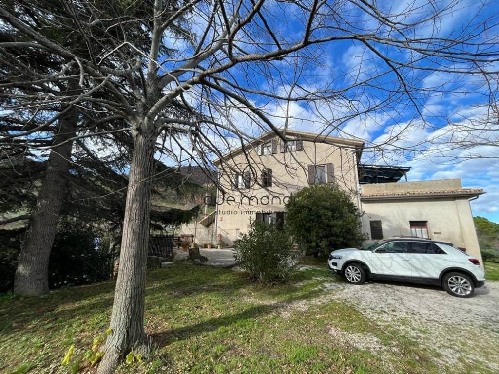 Rustico / casale a Spoleto in Frazione Terzo San Severo - Foto 2