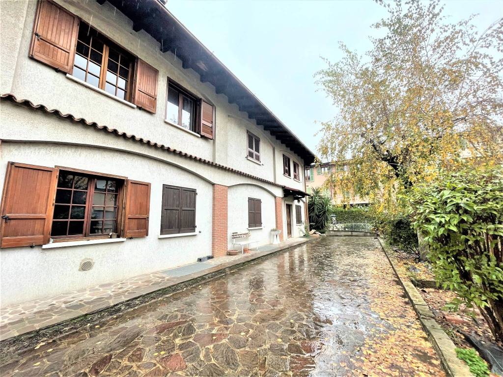 Casa indipendente a Brescia in Via Giuseppe De Toni - Foto 4