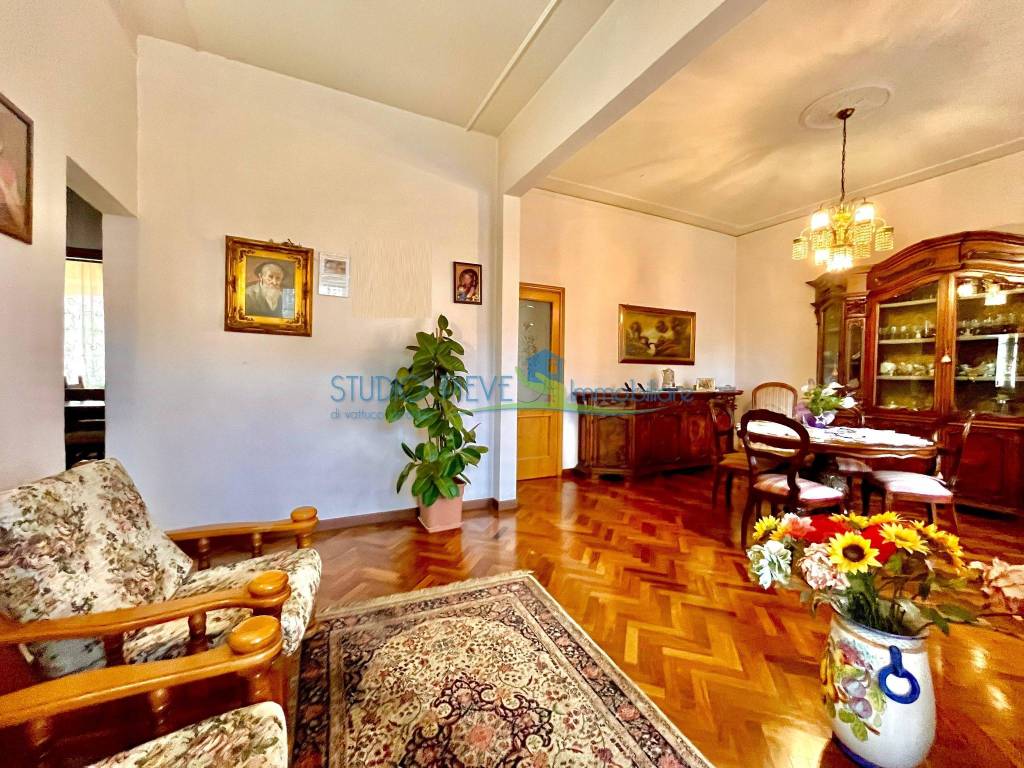 Villa a Monsummano terme in Via Costantino Nigra, 330 - Foto 3