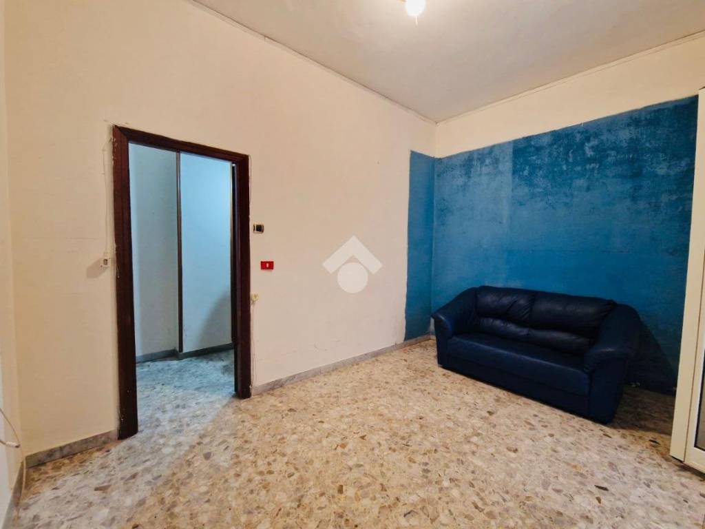 Appartamento a Torre del greco in Corso vittorio emanuele, 158 - Foto 4